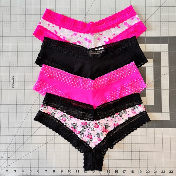 NWOT Victoria Secret Cheeky Hipster Low rise set of 4 Size M - Picture 2 of 10
